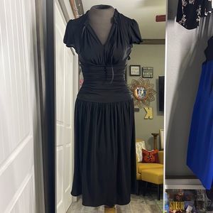 BCBGMAXAZRIA black dress midi fully lined Size: XS